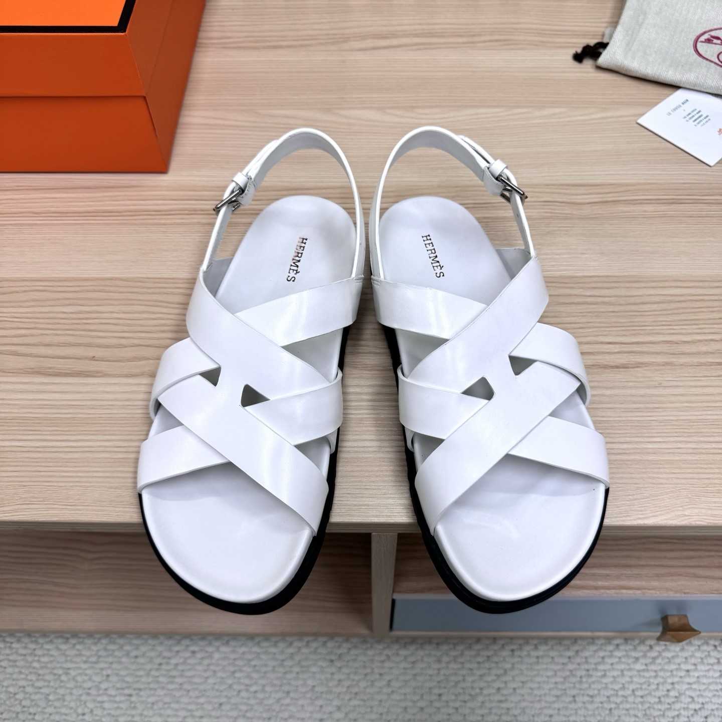 에르메스 샌들 남녀공용