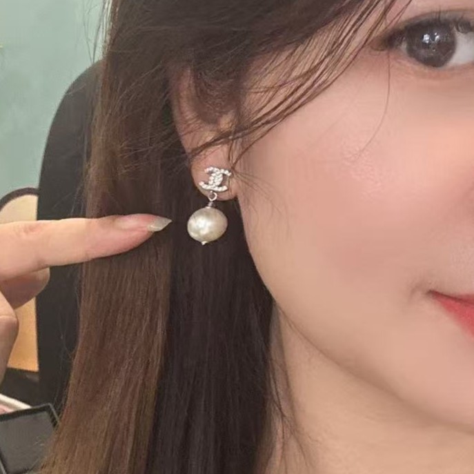 샤넬 귀걸이